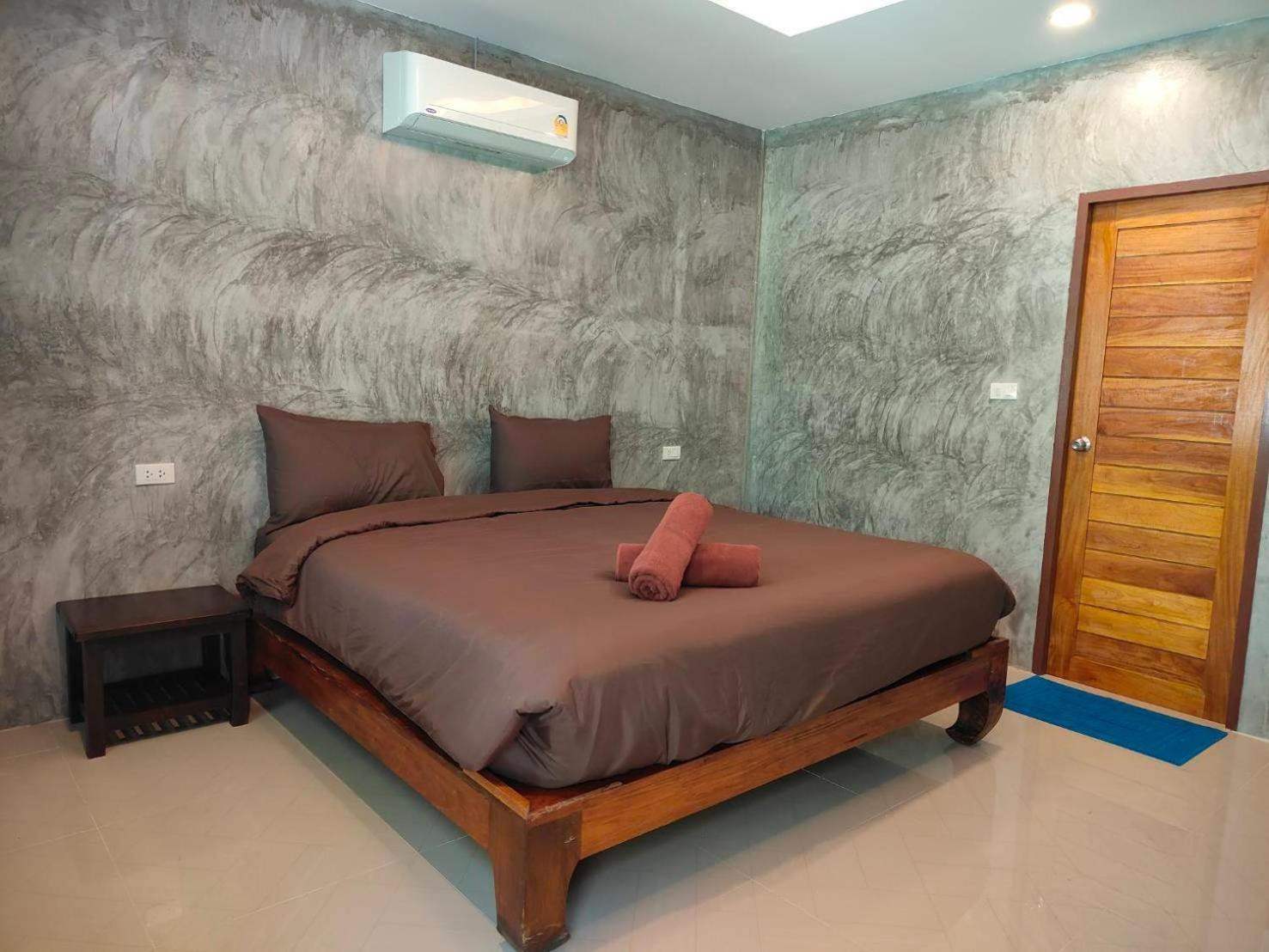 Baanchomjan Kohyaoyai Appartement Ban Nai Wat Buitenkant foto