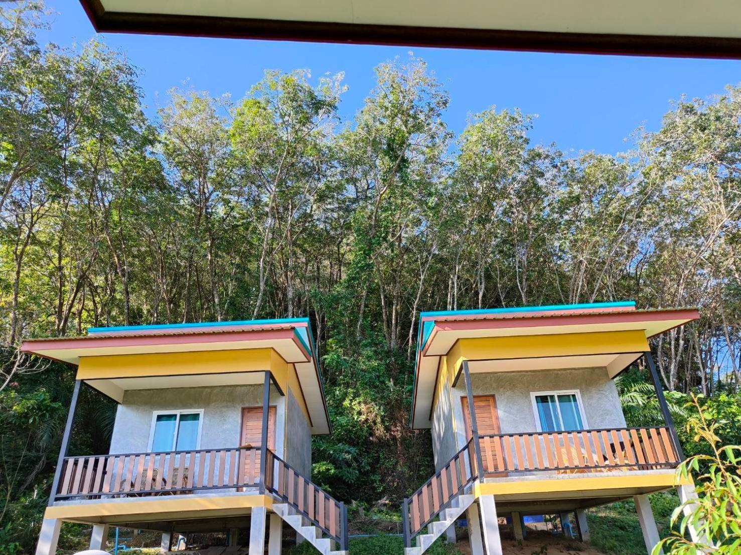 Baanchomjan Kohyaoyai Appartement Ban Nai Wat Buitenkant foto