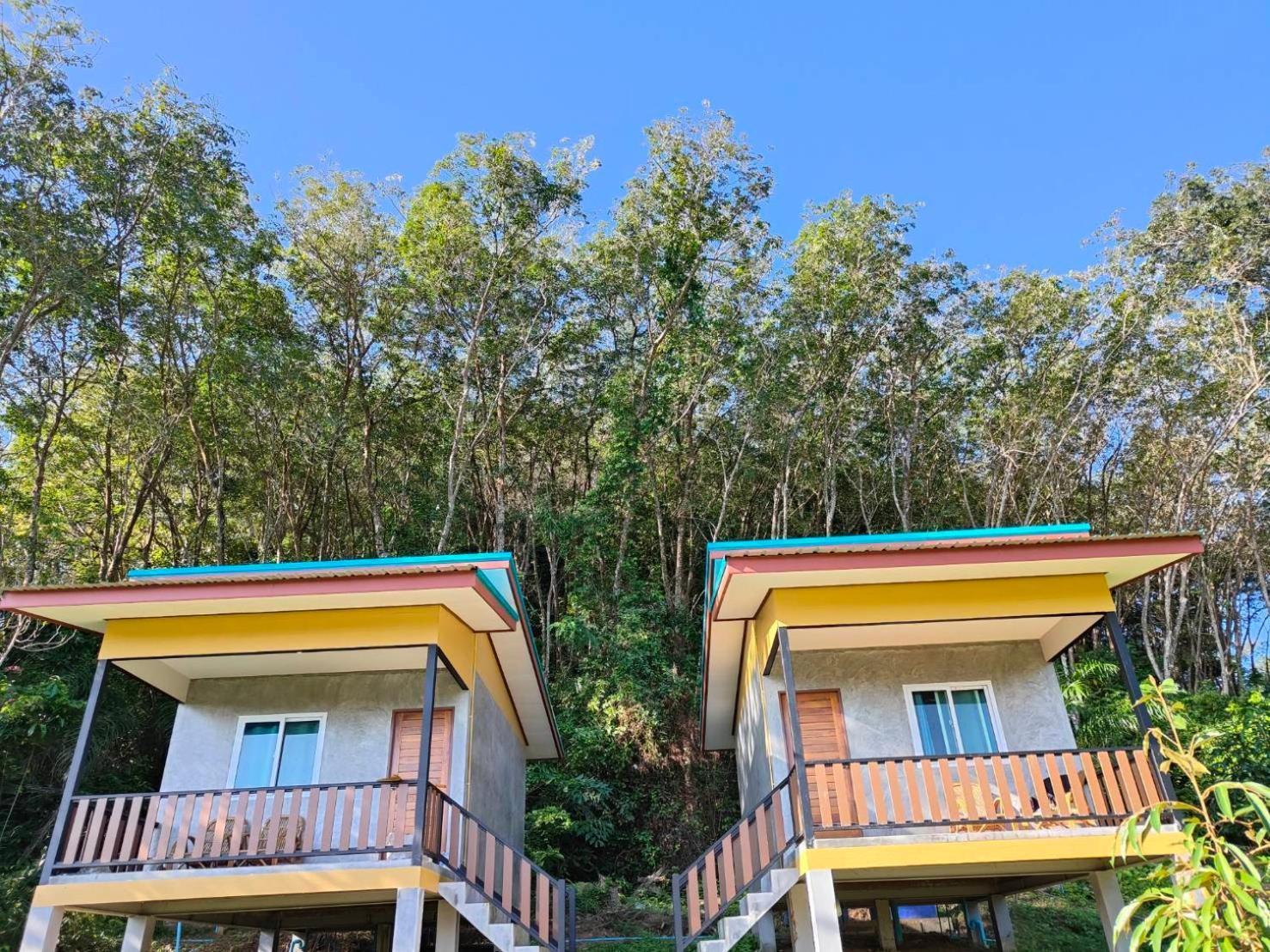Baanchomjan Kohyaoyai Appartement Ban Nai Wat Buitenkant foto